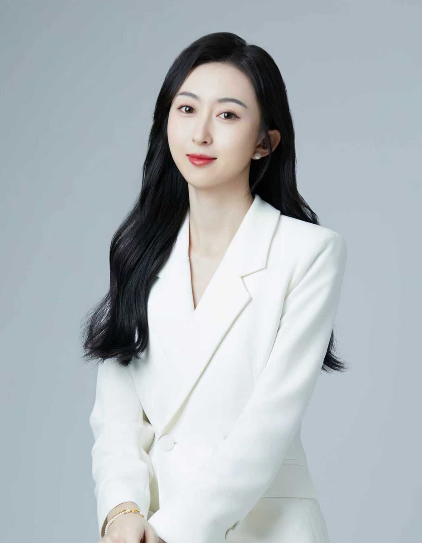 睿扬律师事务所 - 专职律师 - 任效睿