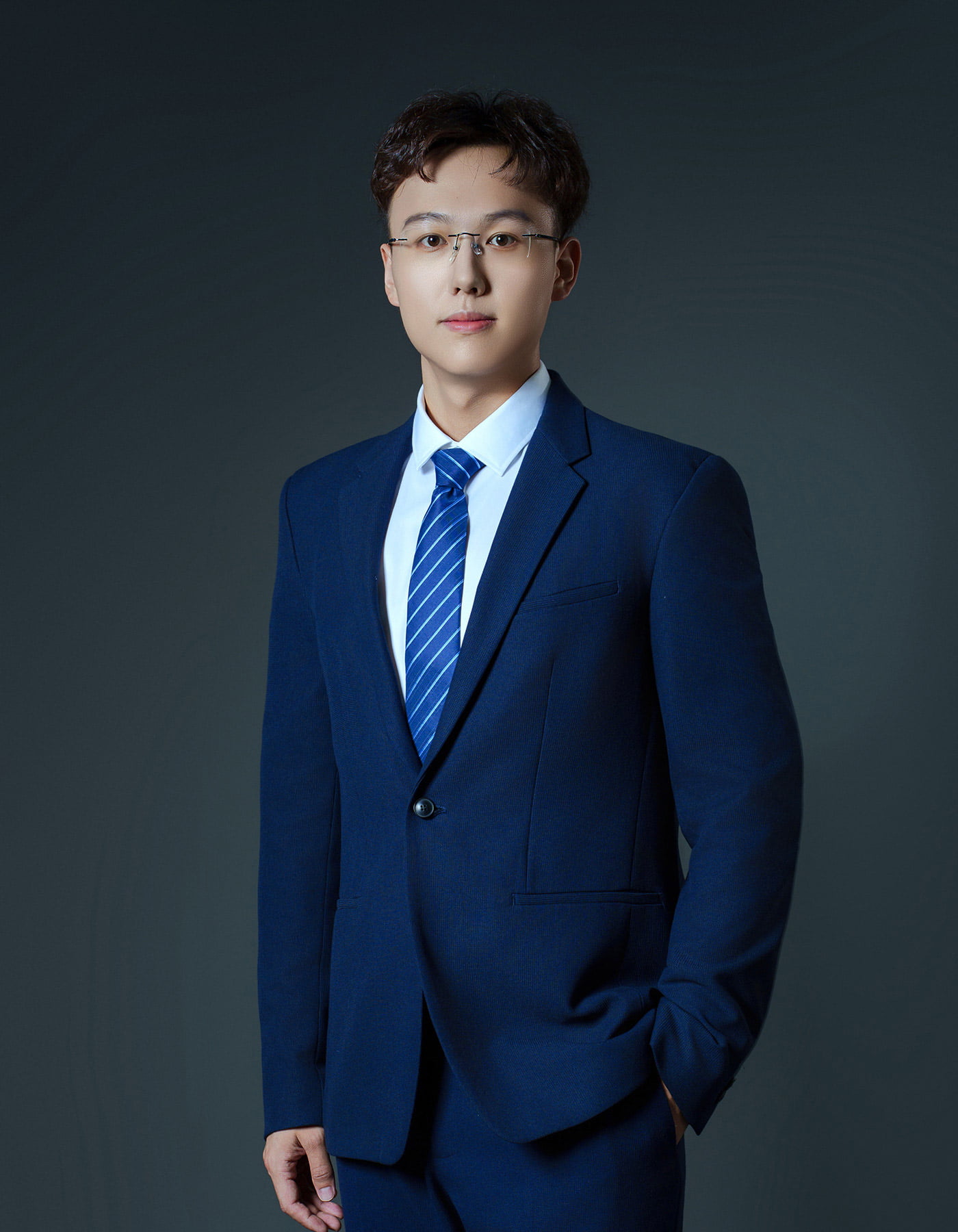 杨萧奥
